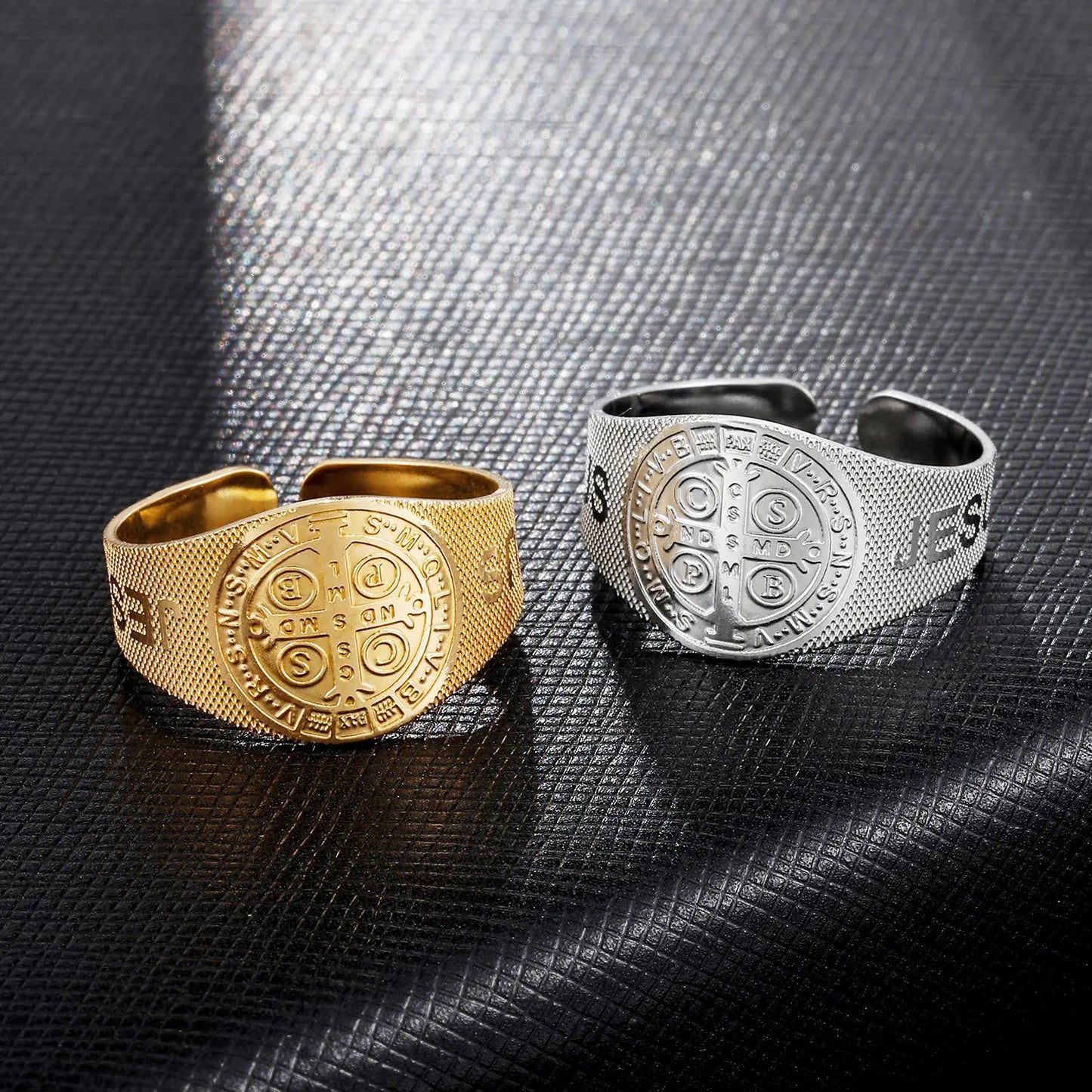 Adjustable Stainless Steel Couple Rings with Cross Design