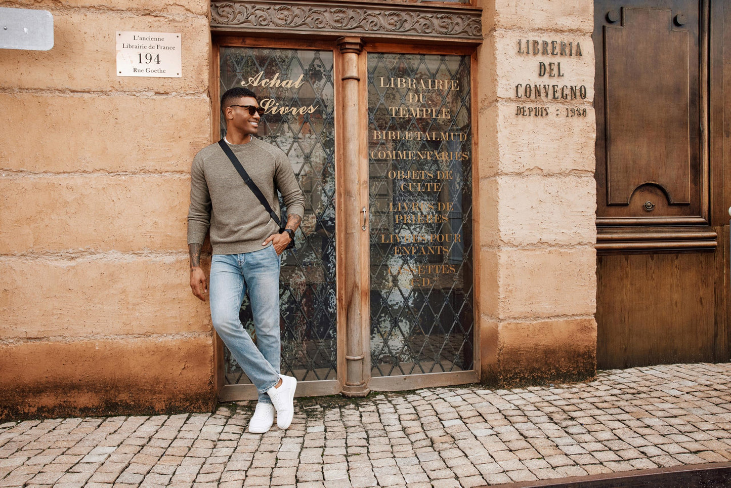 PJ PAUL JONES Mens Sweater Crewneck Long Sleeve Knit Textured Basic Casual Comfy Holiday Pullover Sweater for Mens Fashion Trendy Khaki L